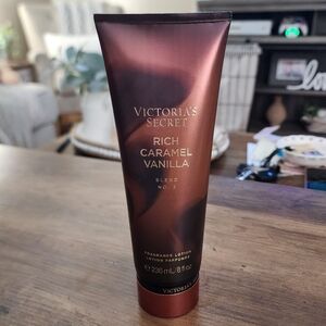 Victoria's Secret | Rich Caramel Vanilla Fragrance Lotion